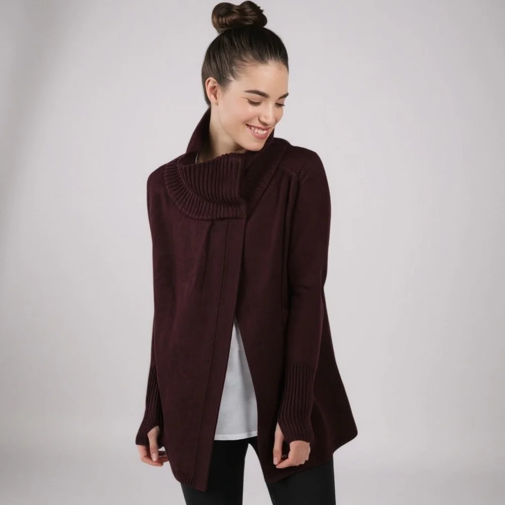 Lululemon Karma Cocoon Wrap In Burgundy